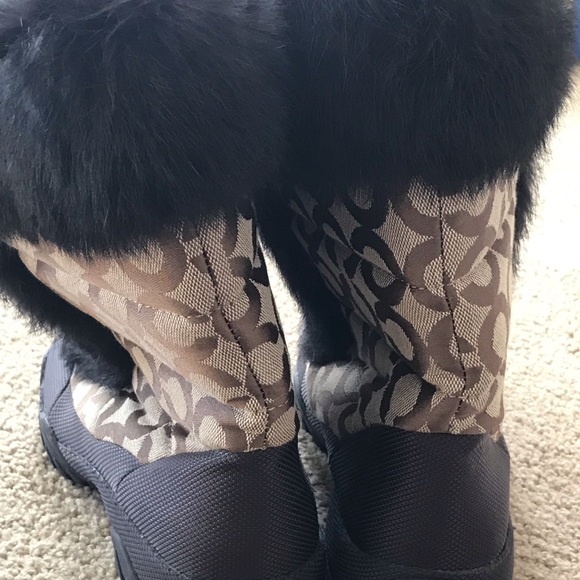 COACH Jennie Fur Boots - Picture 5 of 7